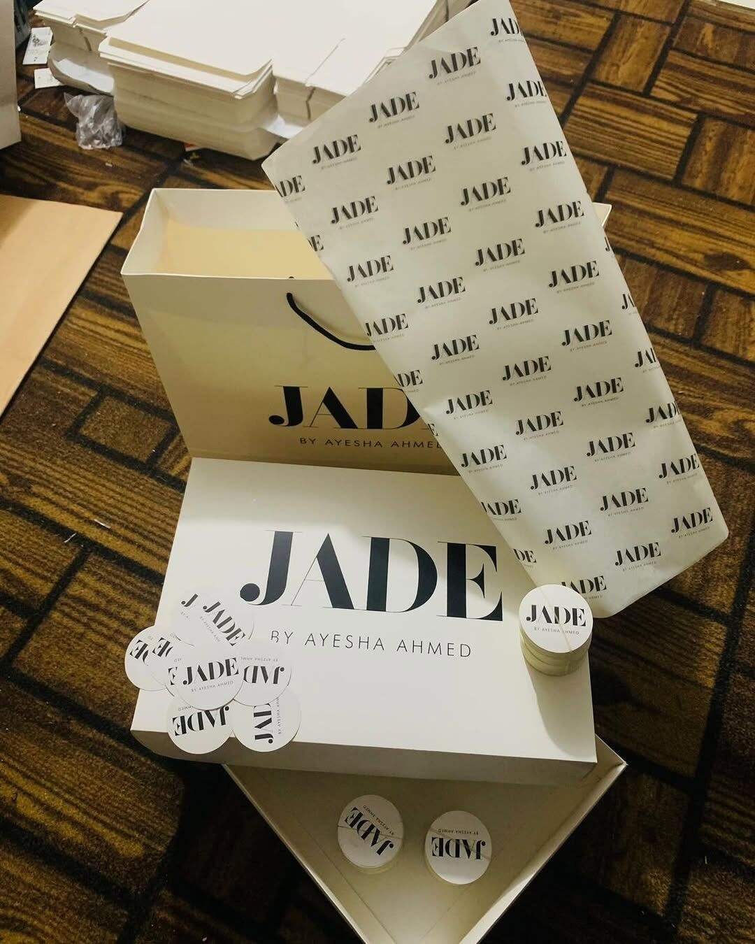 First impressions matter! Elevate your brand experience with our premium packaging bundle: 📦 Custom Rigid Boxes – Durability meets Elegance. 📜 Branded Butter Paper – Adding that luxury touch. 🏷️ Logo Stickers – The perfect seal for your perfection — Prime Labels work sample