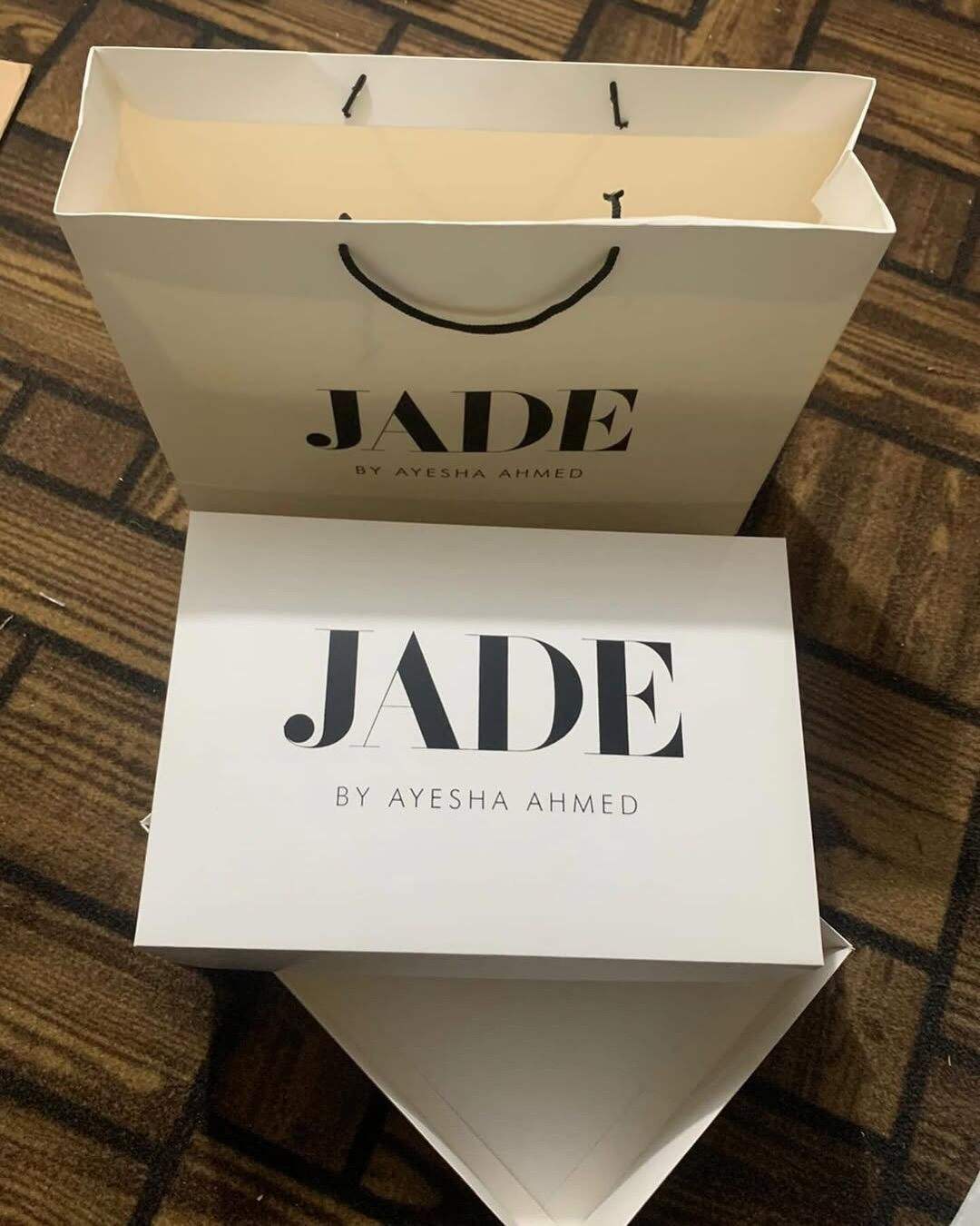 First impressions matter! Elevate your brand experience with our premium packaging bundle: 📦 Custom Rigid Boxes – Durability meets Elegance. 📜 Branded Butter Paper – Adding that luxury touch. 🏷️ Logo Stickers – The perfect seal for your perfection — Prime Labels work sample